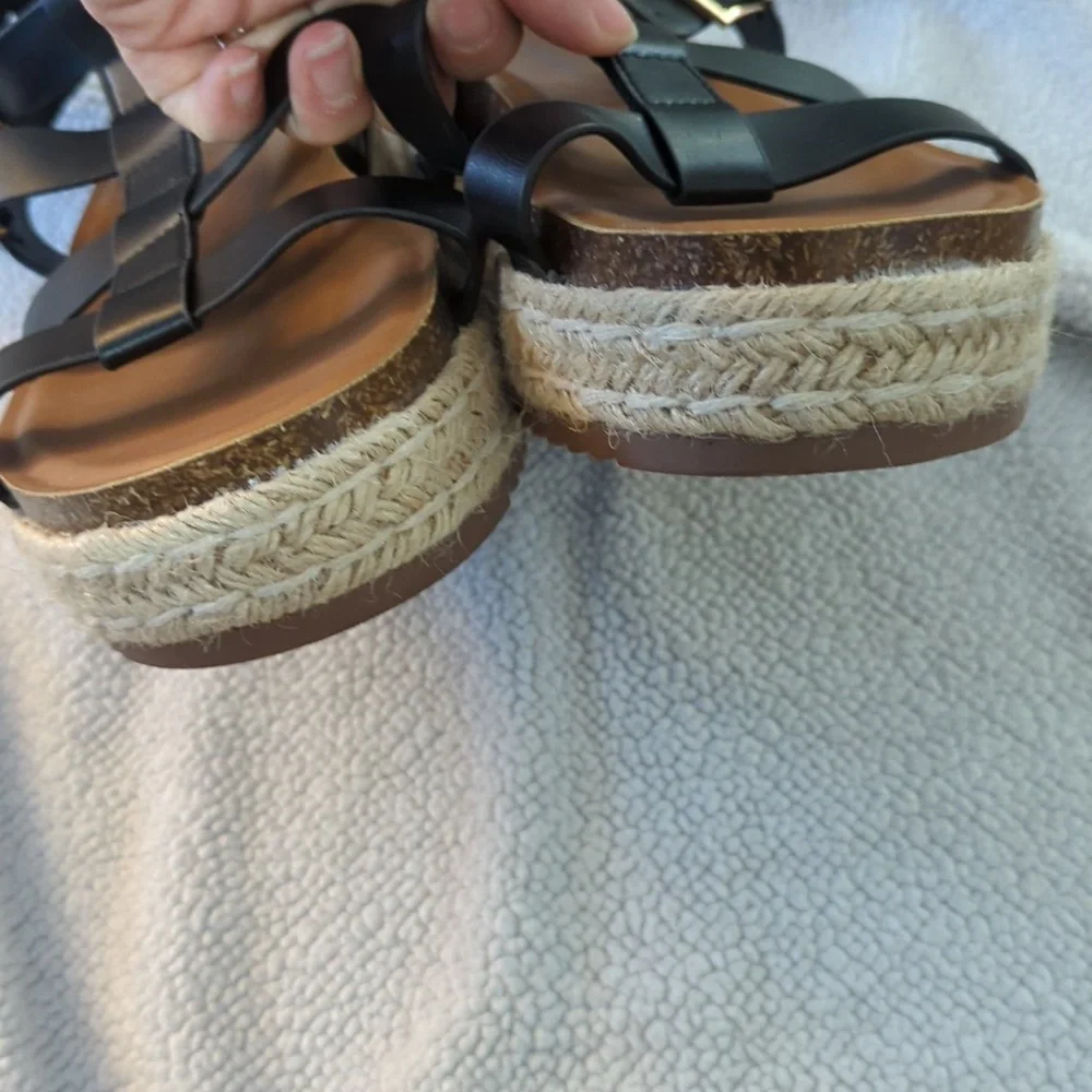 🌸NWOT Torrid Platform Espadrille‎ Faux Leather Strappy Sandal Size 10.5WW